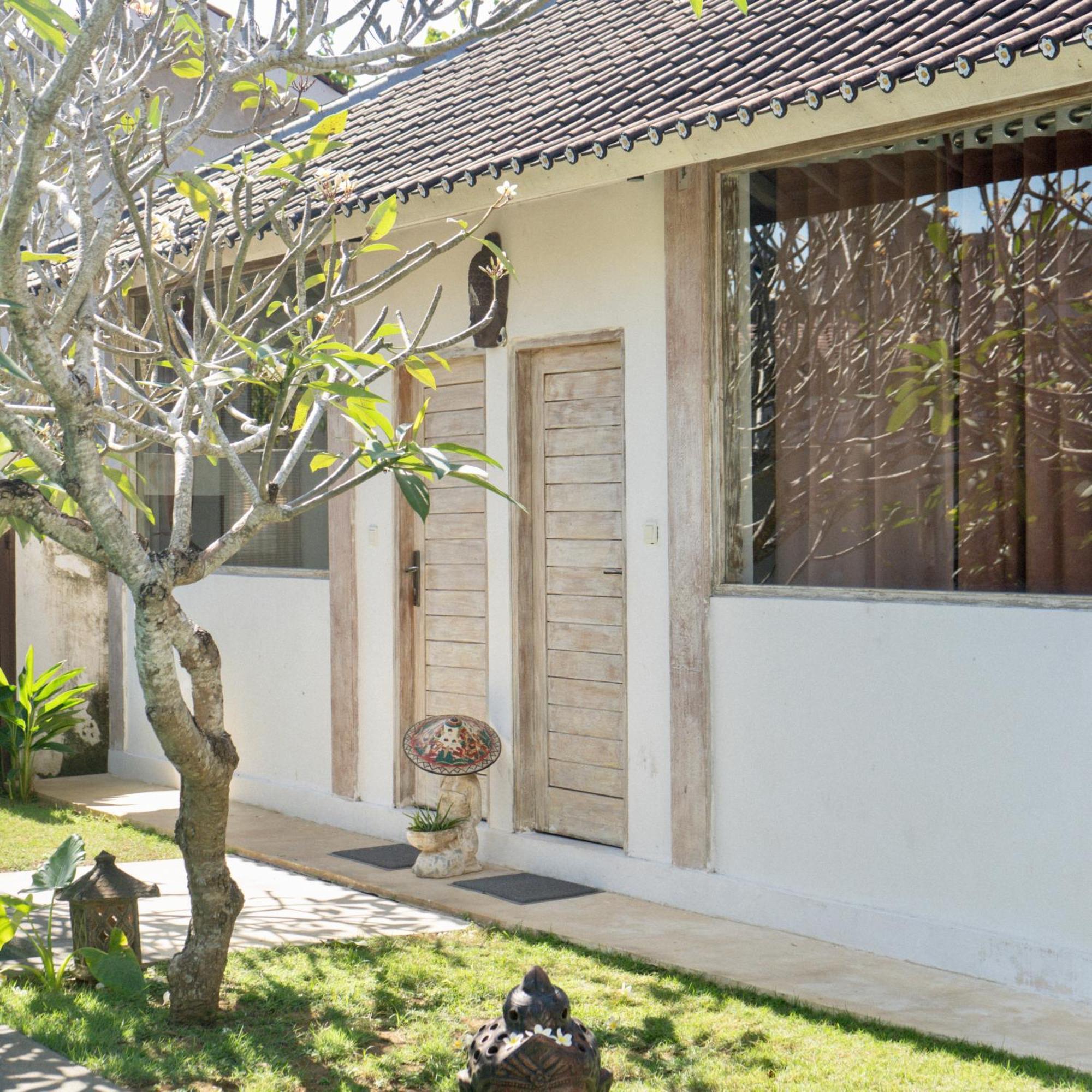 Damai Uluwatu Hotel Exterior foto